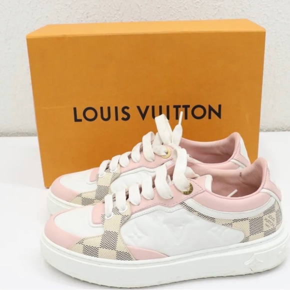 Authentic Louis Vuitton Shoes - New - Picture 1 of 5